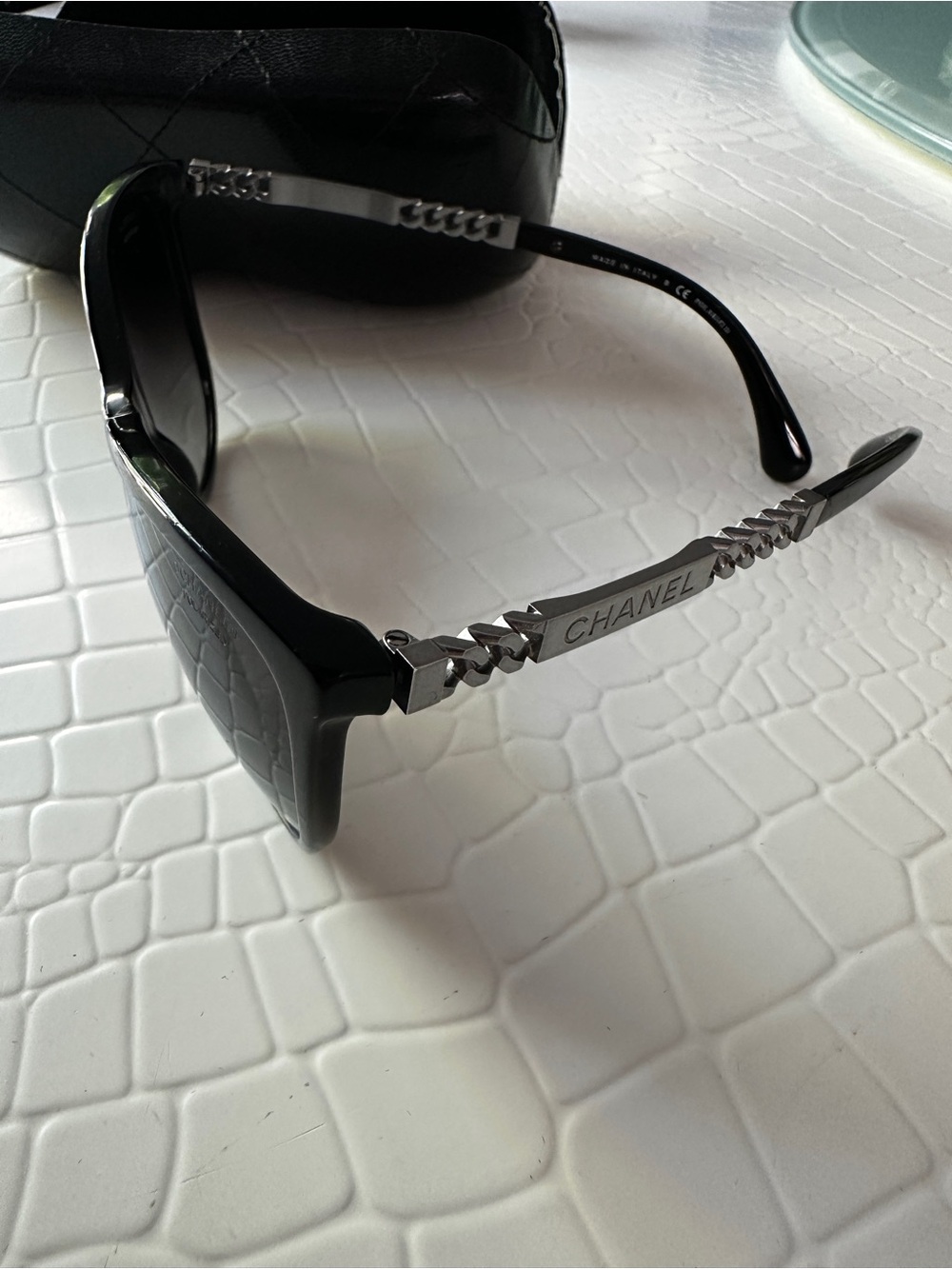 CHANEL Black Oversized Cat-Eye Sunglasses with Quilted Leather Case - Picture 2 of 12